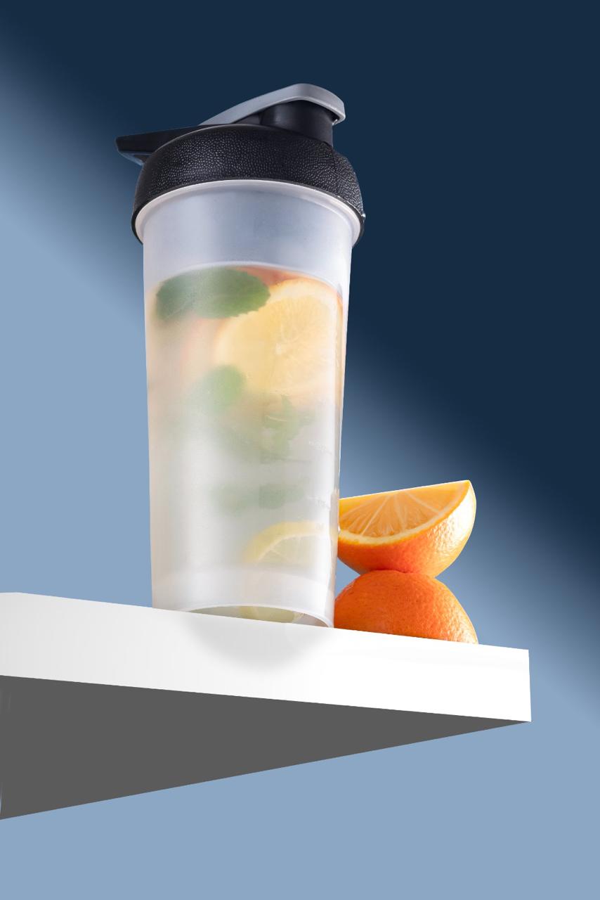 iShake Hustler 700ml Gym Shaker Bottle